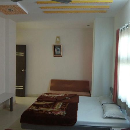 Hotel Sudarshan Nāthdwāra 外观 照片