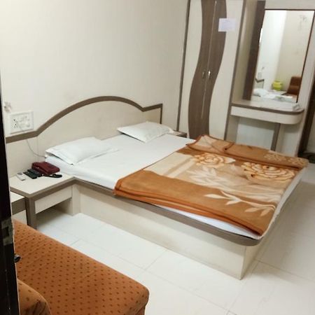 Hotel Sudarshan Nāthdwāra 外观 照片