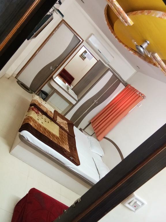 Hotel Sudarshan Nāthdwāra 外观 照片