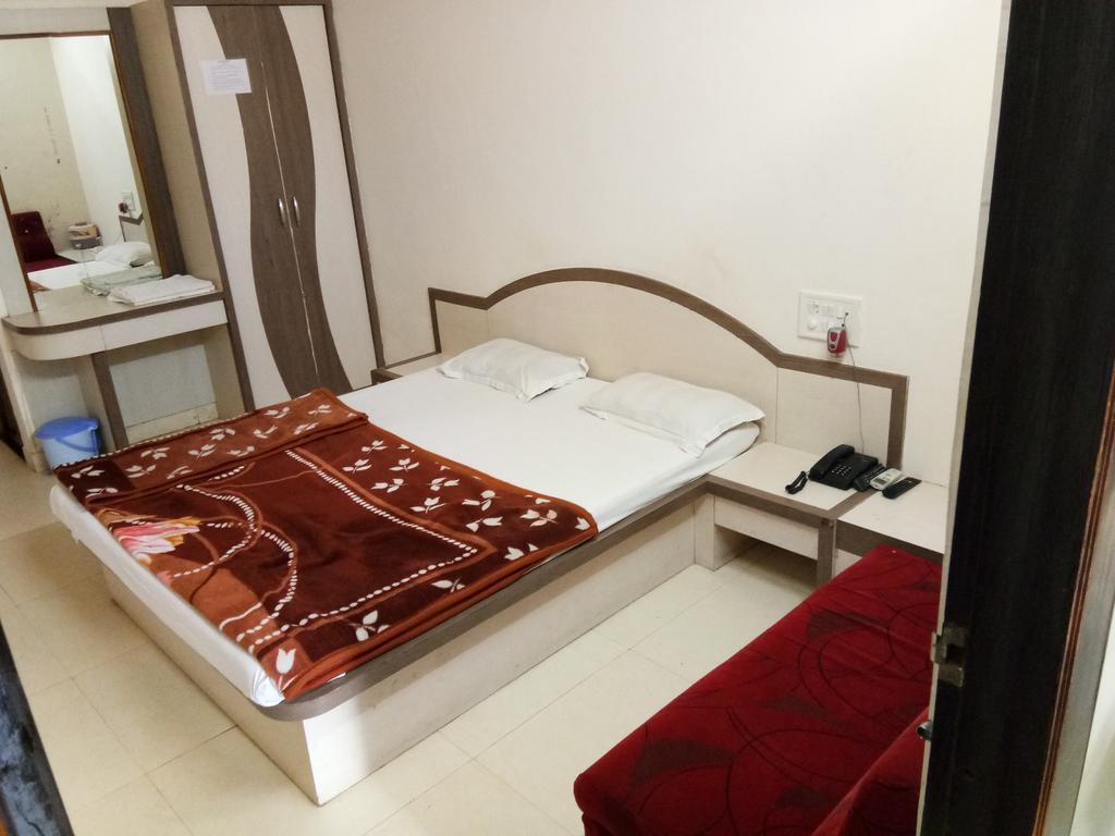 Hotel Sudarshan Nāthdwāra 外观 照片